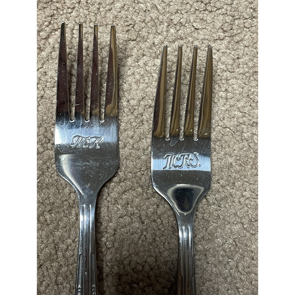 Wedding Cake Fork Gift Set 2 Pc Mr Mrs‎ Forks Bride Groom Anniversary Gift